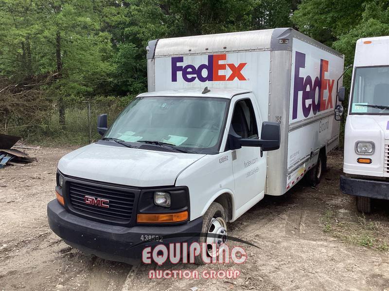 Gmc savana 16 hot sale foot box truck